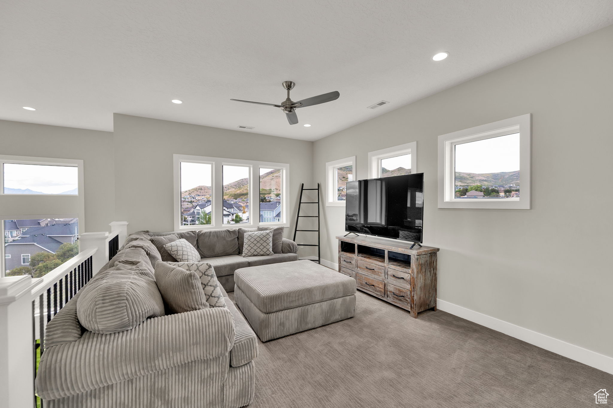 OAK HOLLOW PH 1 PUD - Residential