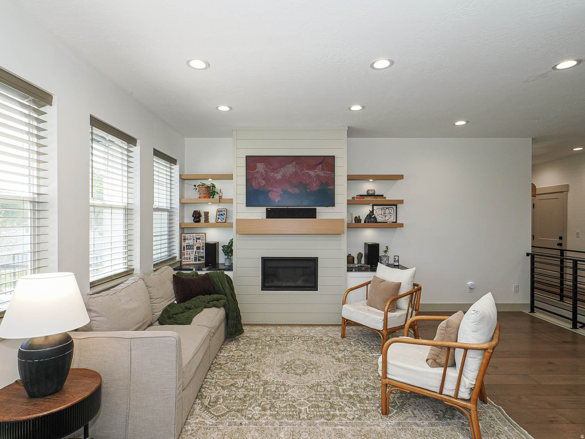 RIVERTON COVE - Residential