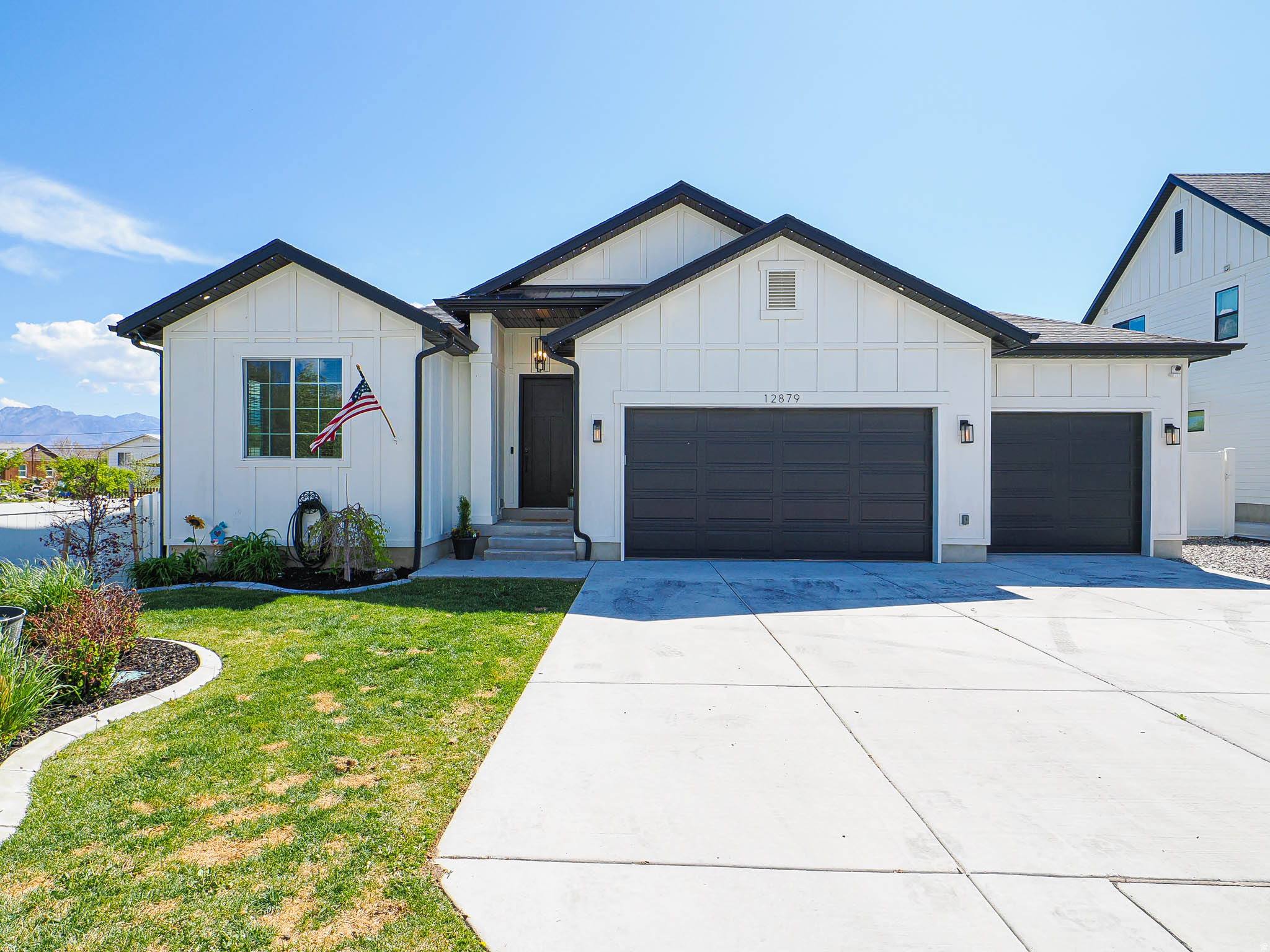 RIVERTON COVE - Residential