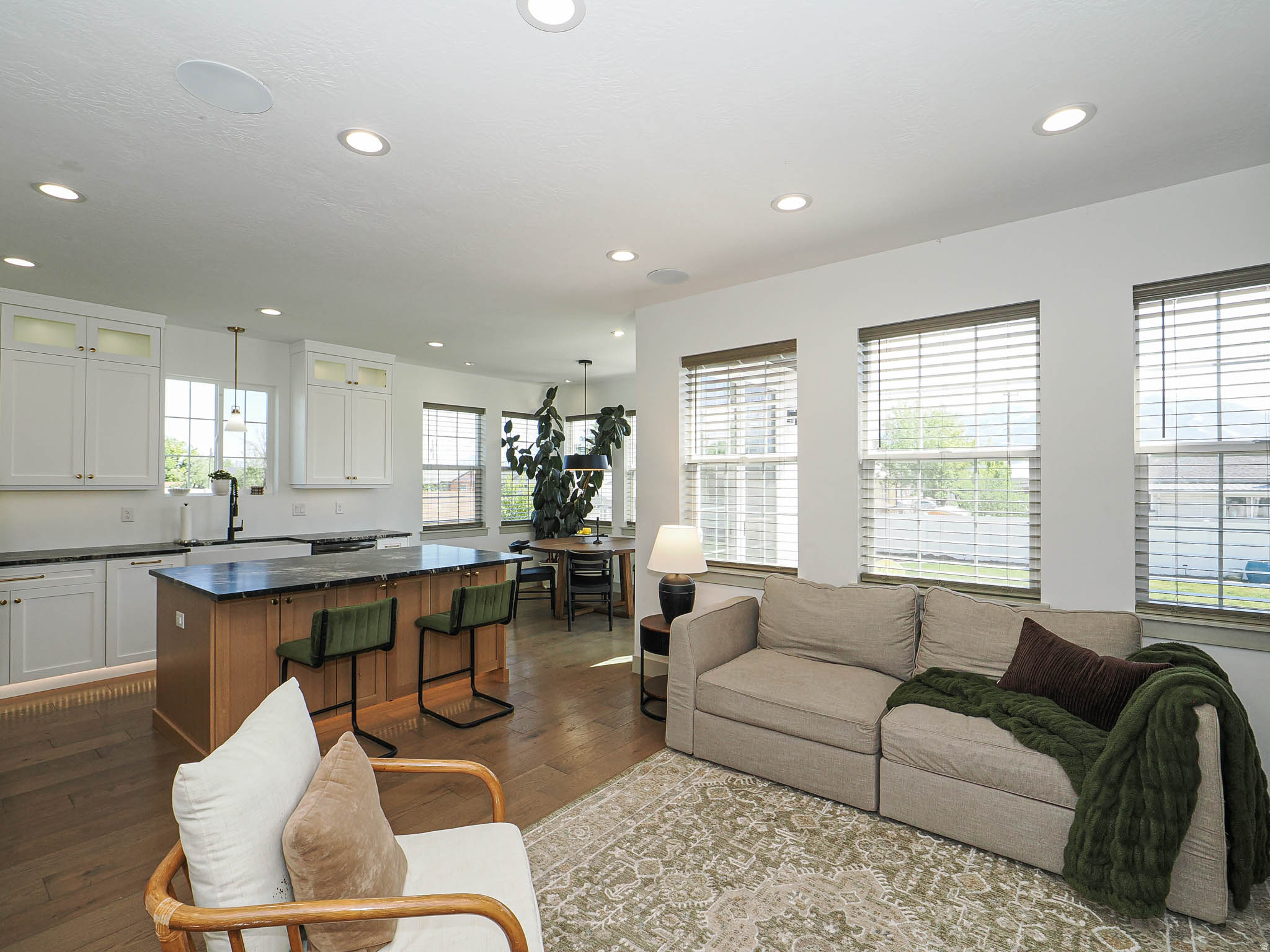 RIVERTON COVE - Residential