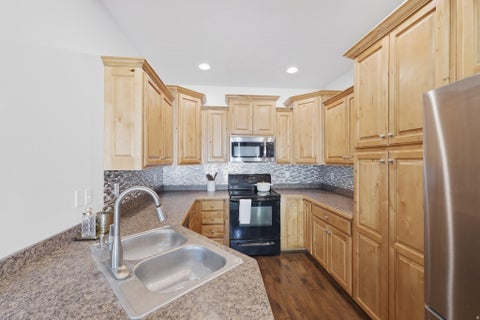 Tiny photo for 631 E 110 S, American Fork, UT 84003 (MLS # 2185836)