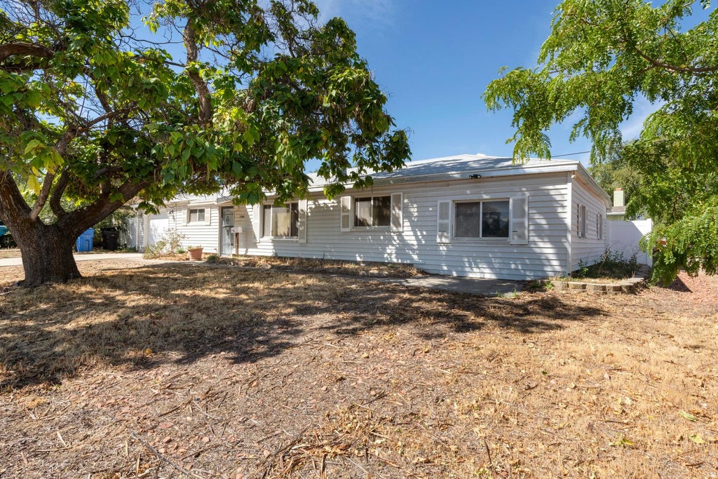 Photo of 5146 S 4660 W, Kearns, UT 84118 (MLS # 2186259)
