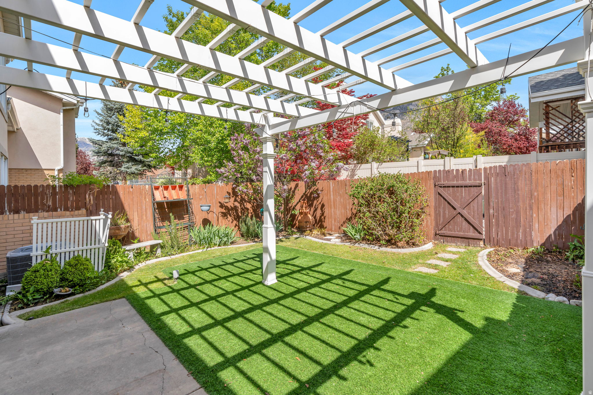 ROCK CANYON - Residential