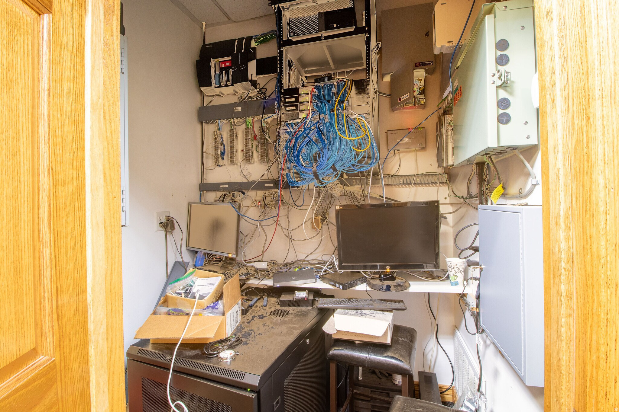 LINDON HARBOR INDUSTRIAL PARK - Commercial Lease