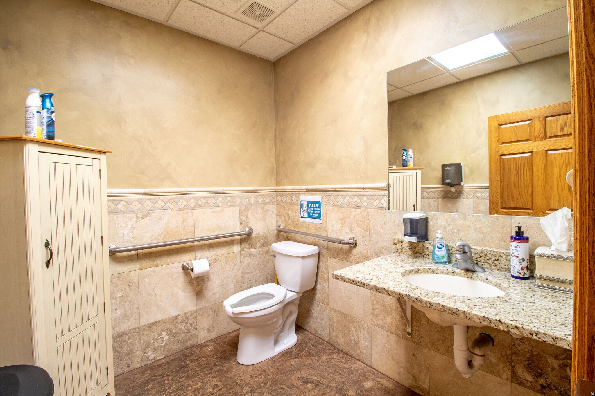 LINDON HARBOR INDUSTRIAL PARK - Commercial Lease