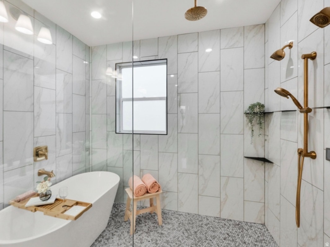 WILSHIRE ESTATES - Residential