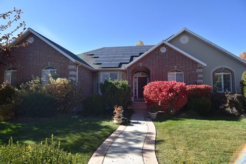 Tiny photo for 1243 N 1270 E, American Fork, UT 84003 (MLS # 2121065)