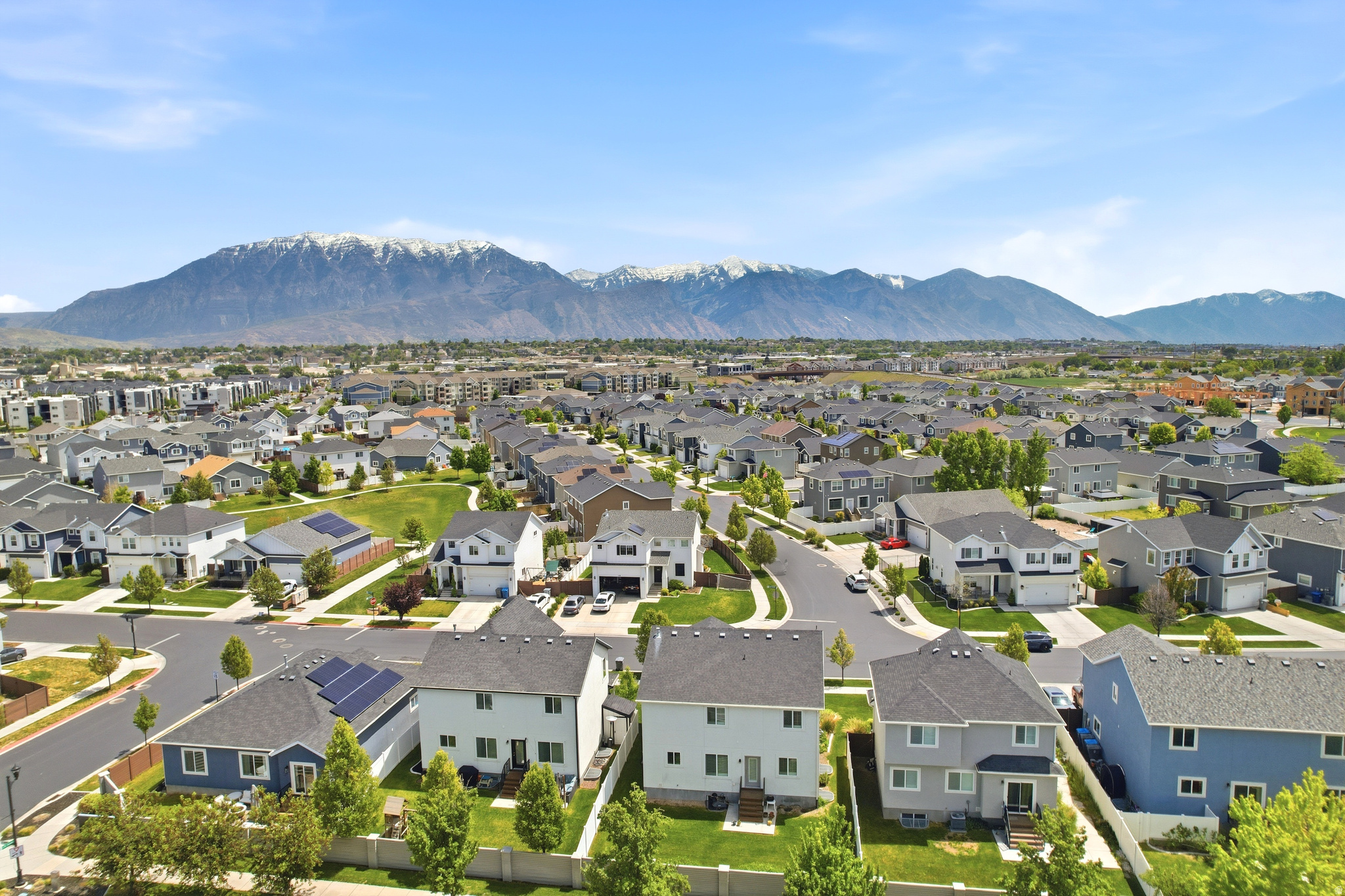 BRIDGEPORT - Residential