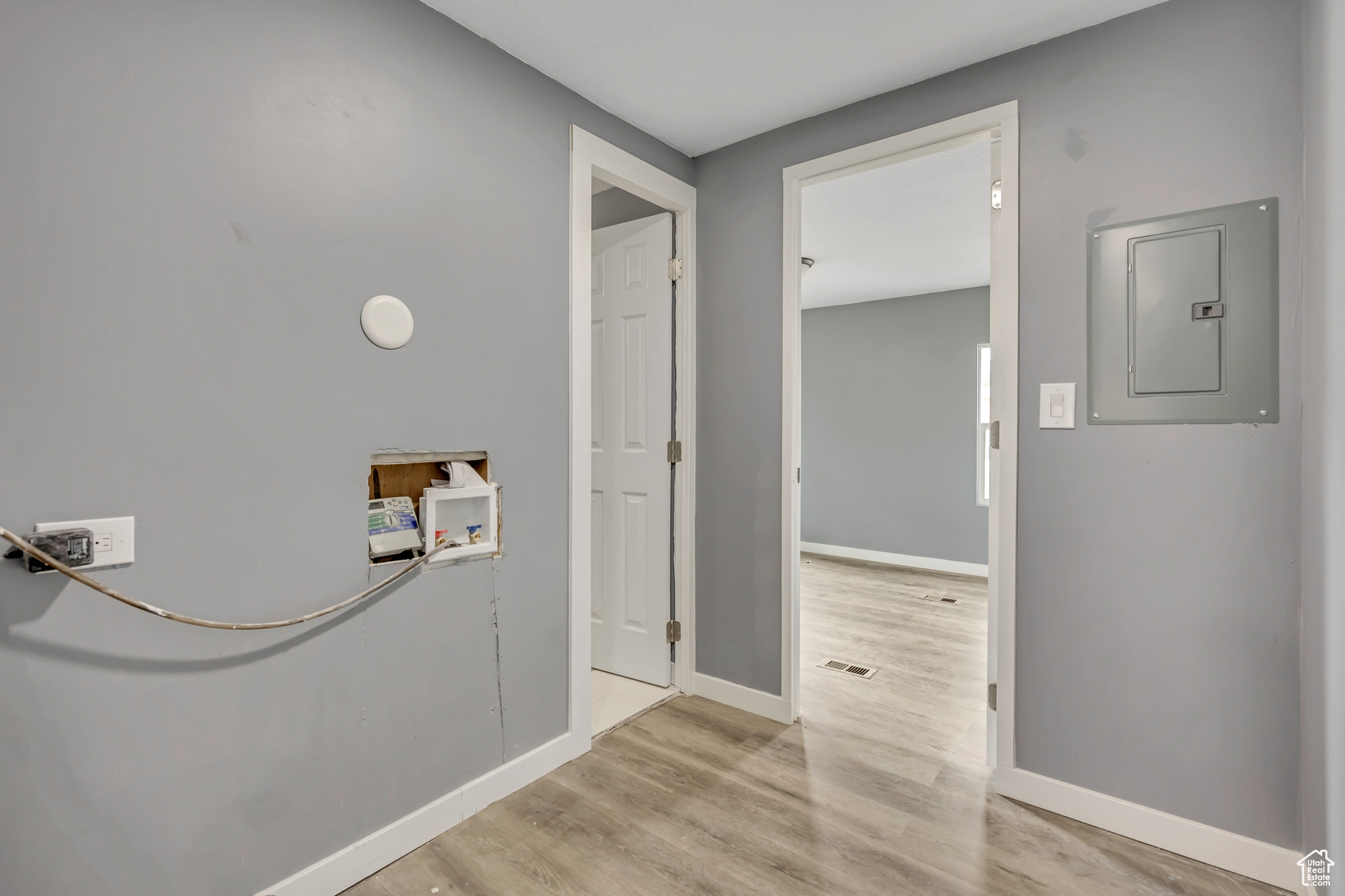 SANDEE VILLAGE - Residential