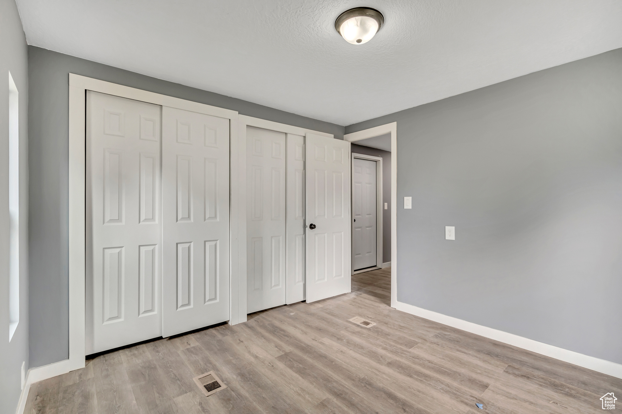 SANDEE VILLAGE - Residential