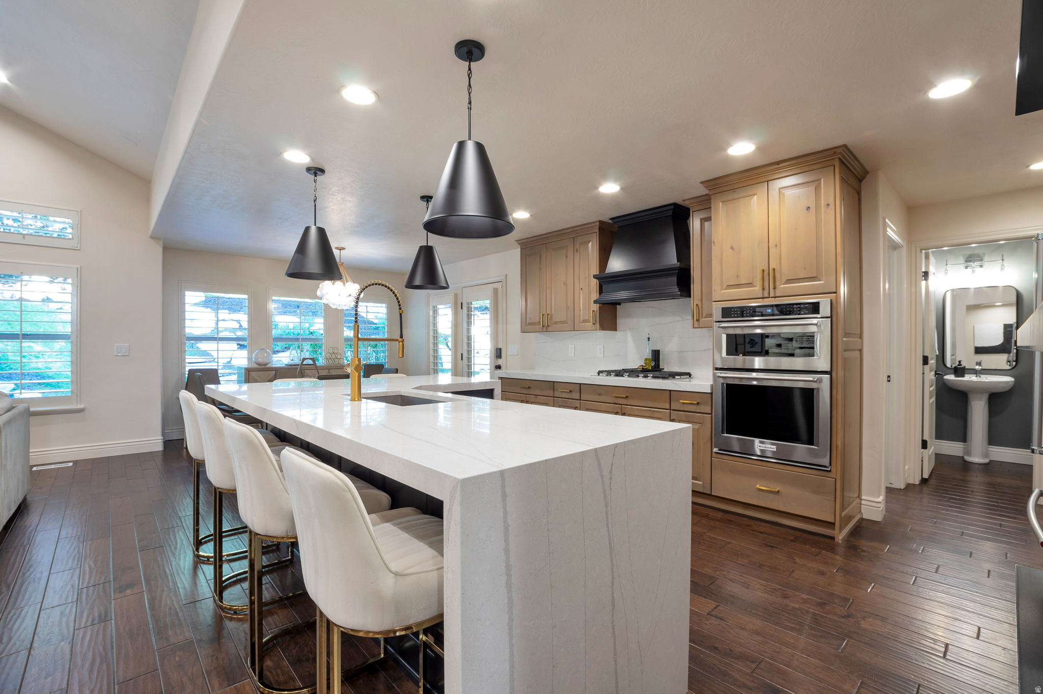 EAGLEPOINTE ESTATES - Residential