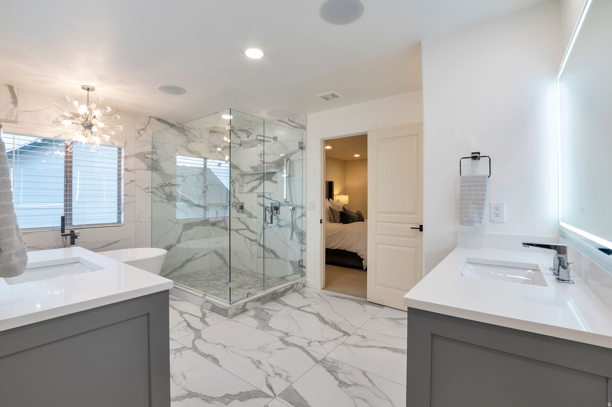 EAGLEPOINTE ESTATES - Residential