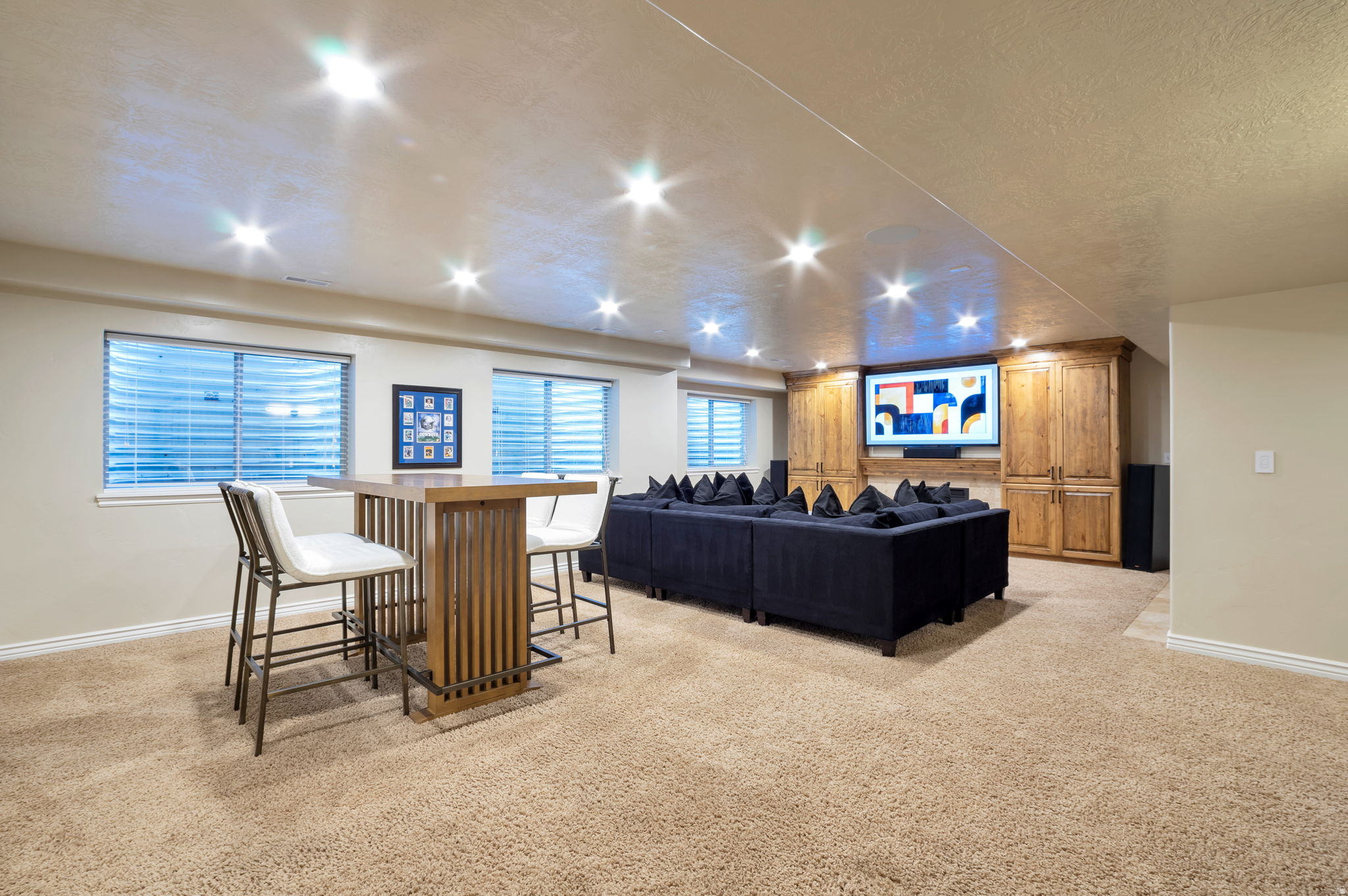 EAGLEPOINTE ESTATES - Residential