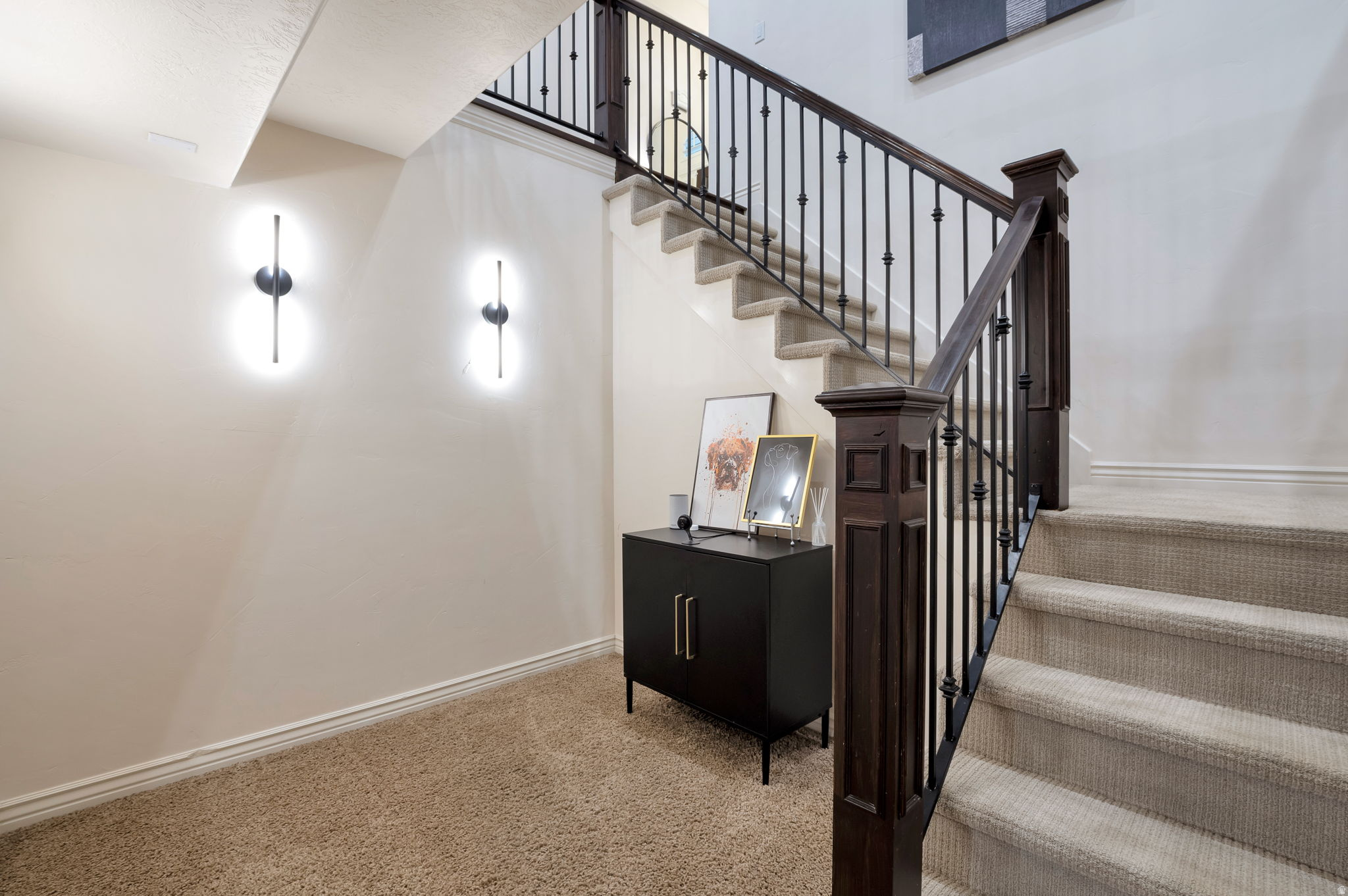 EAGLEPOINTE ESTATES - Residential