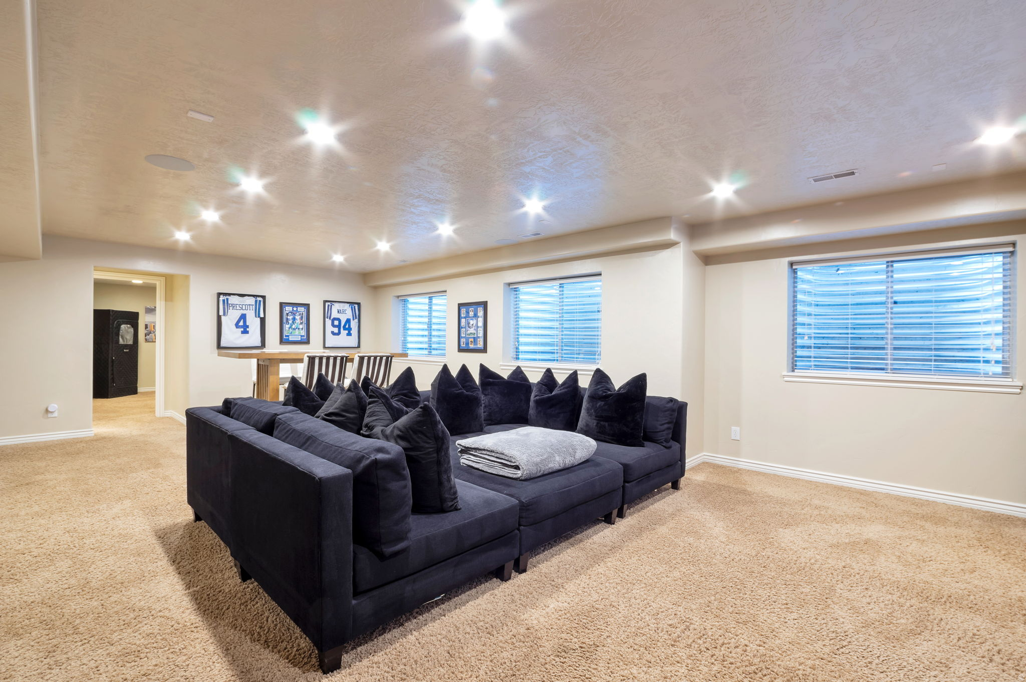 EAGLEPOINTE ESTATES - Residential