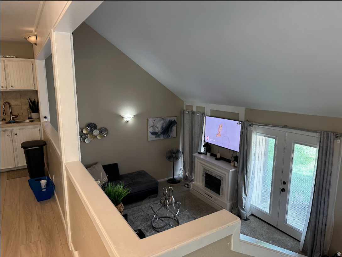 VILLAGE II - Residential