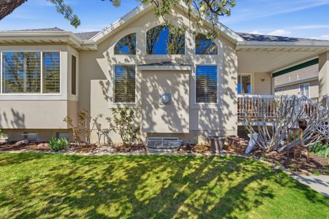 Tiny photo for 1434 E BLACKSMITH LN S, Draper, UT 84020 (MLS # 2146211)