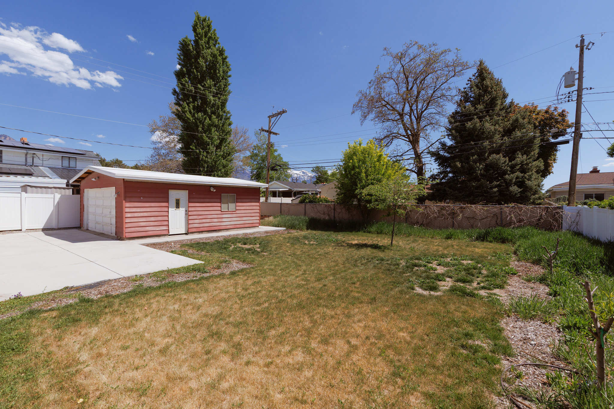 PARADISE PARK - Residential