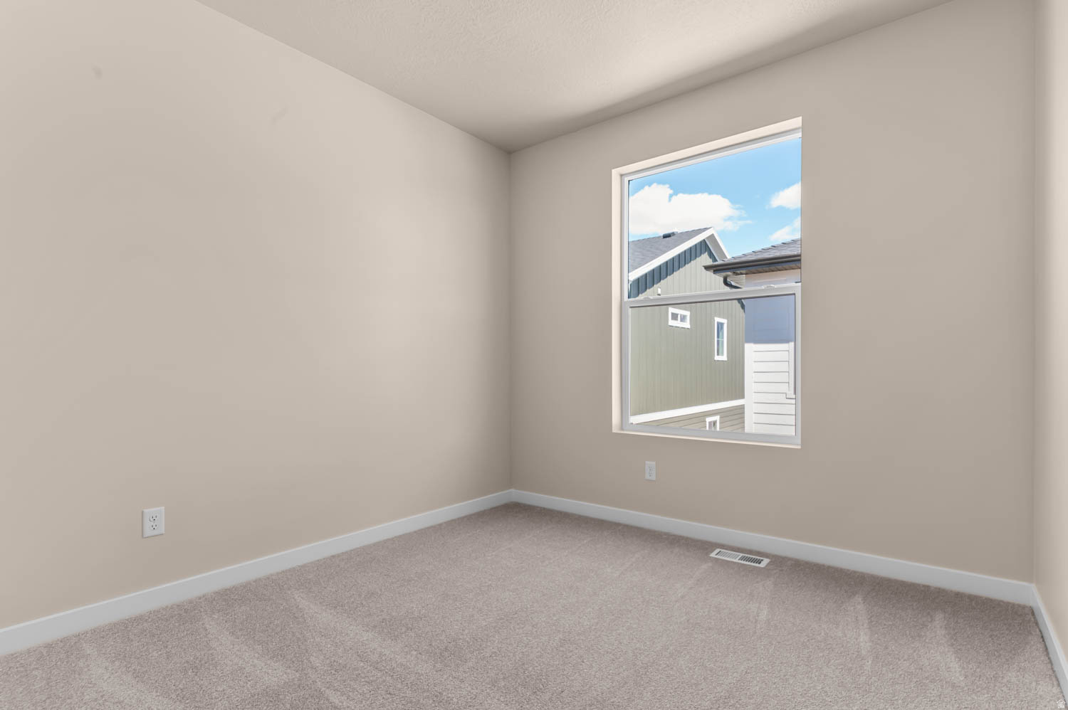 BROADVIEW SHORES COTTAGE 808 - Residential
