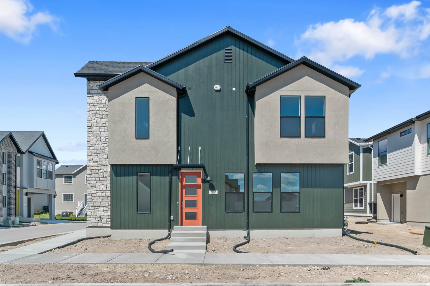 BROADVIEW SHORES COTTAGE 808 - Residential
