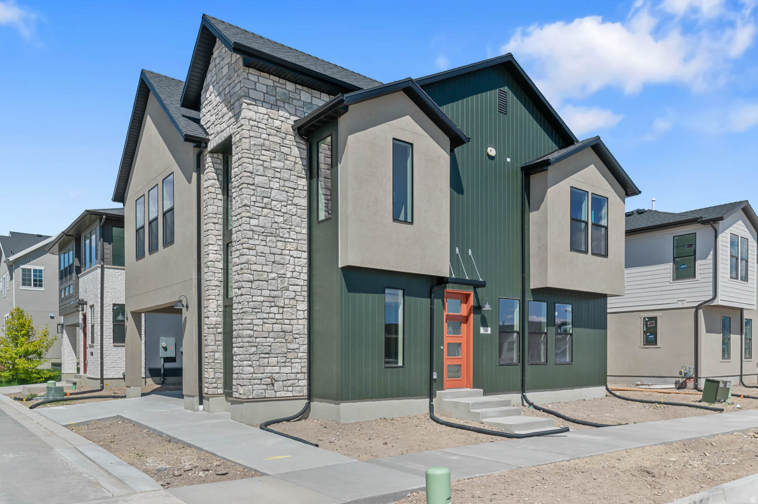 BROADVIEW SHORES COTTAGE 808 - Residential