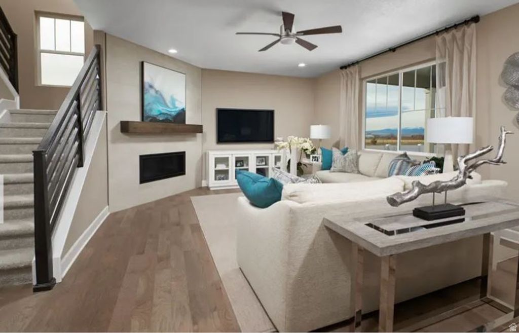 Photo of 1087 S 3100 E #323, Spanish Fork, UT 84660 (MLS # 2129924)