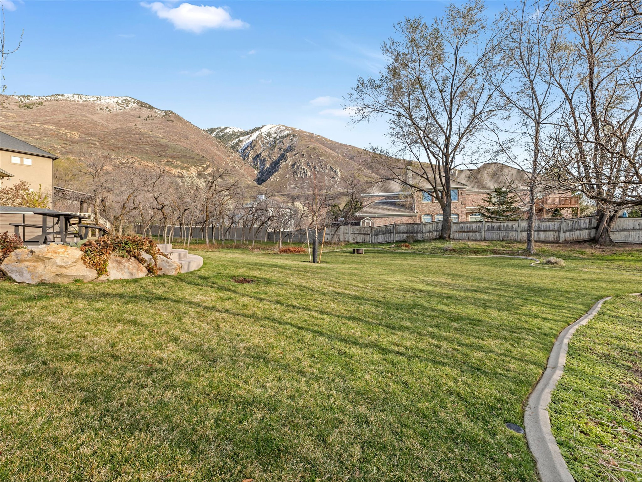 VALLE DI VILLA - Residential