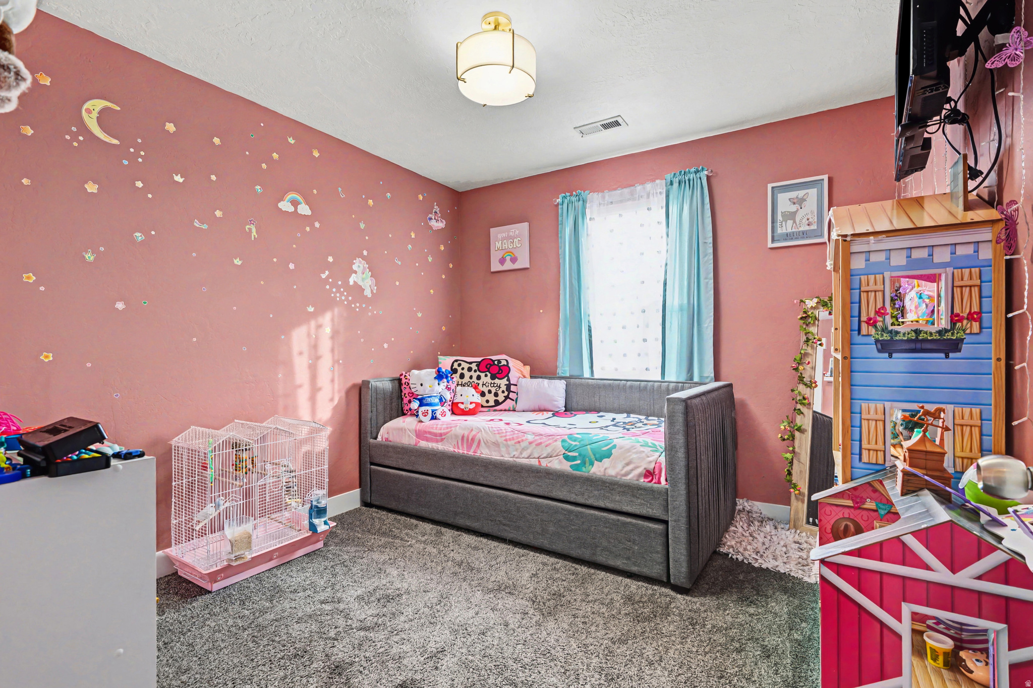 COLONIAL PARK - Residential