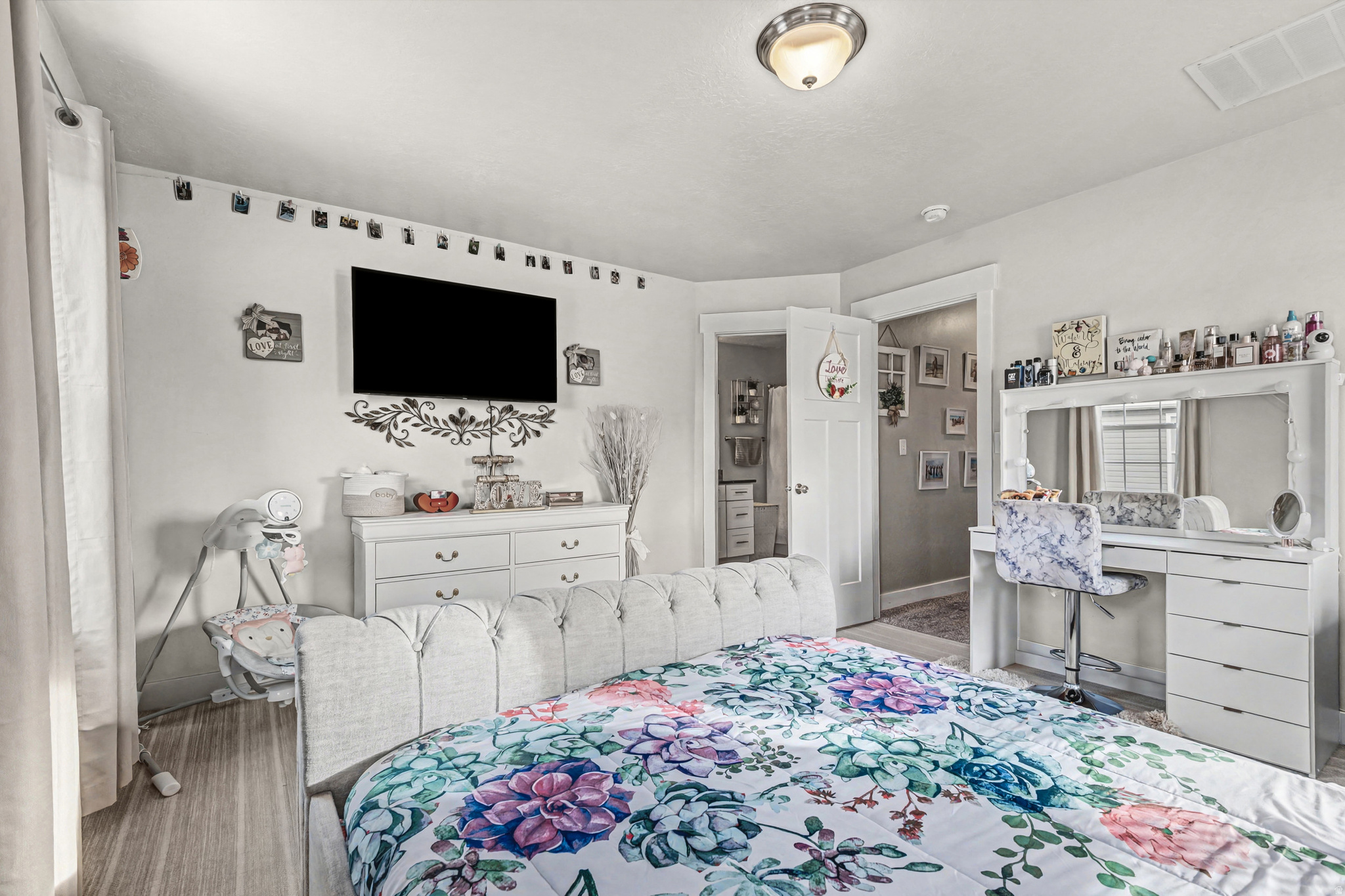 COLONIAL PARK - Residential