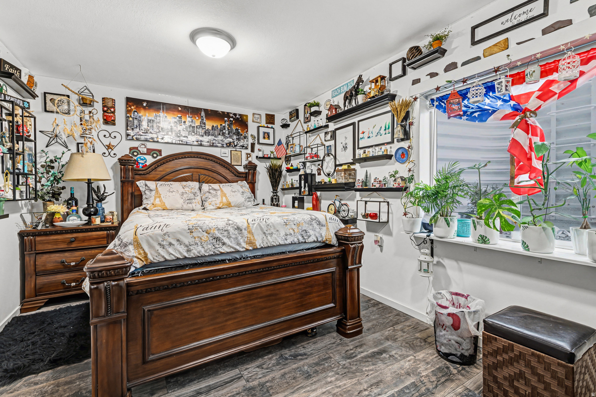 COLONIAL PARK - Residential