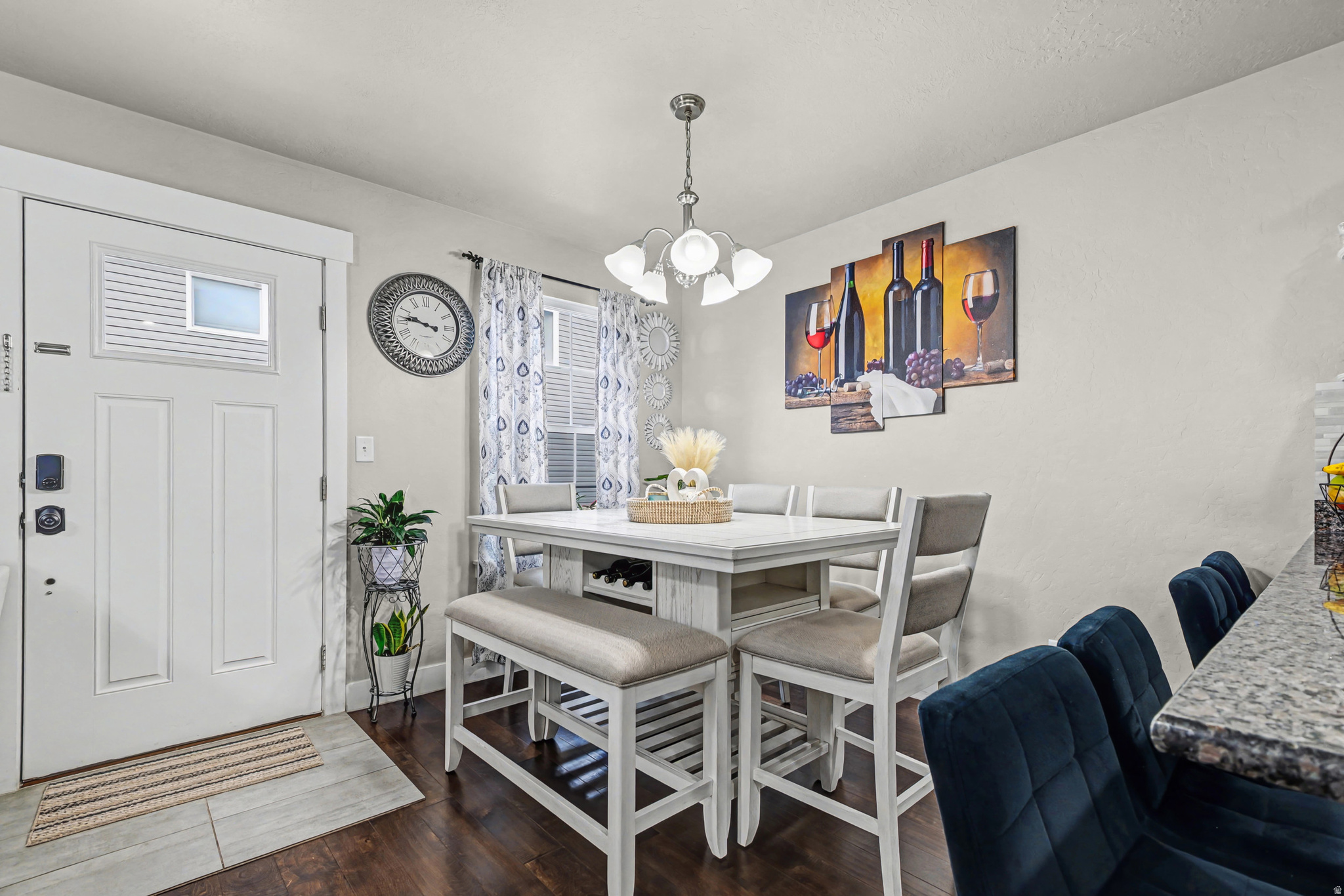 COLONIAL PARK - Residential