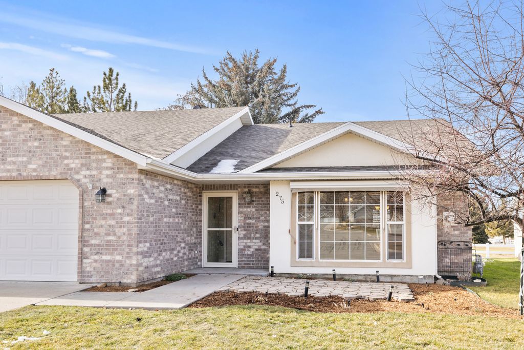 Photo of 275 N MOUNTAIN LN W, Providence, UT 84332 (MLS # 2135399)