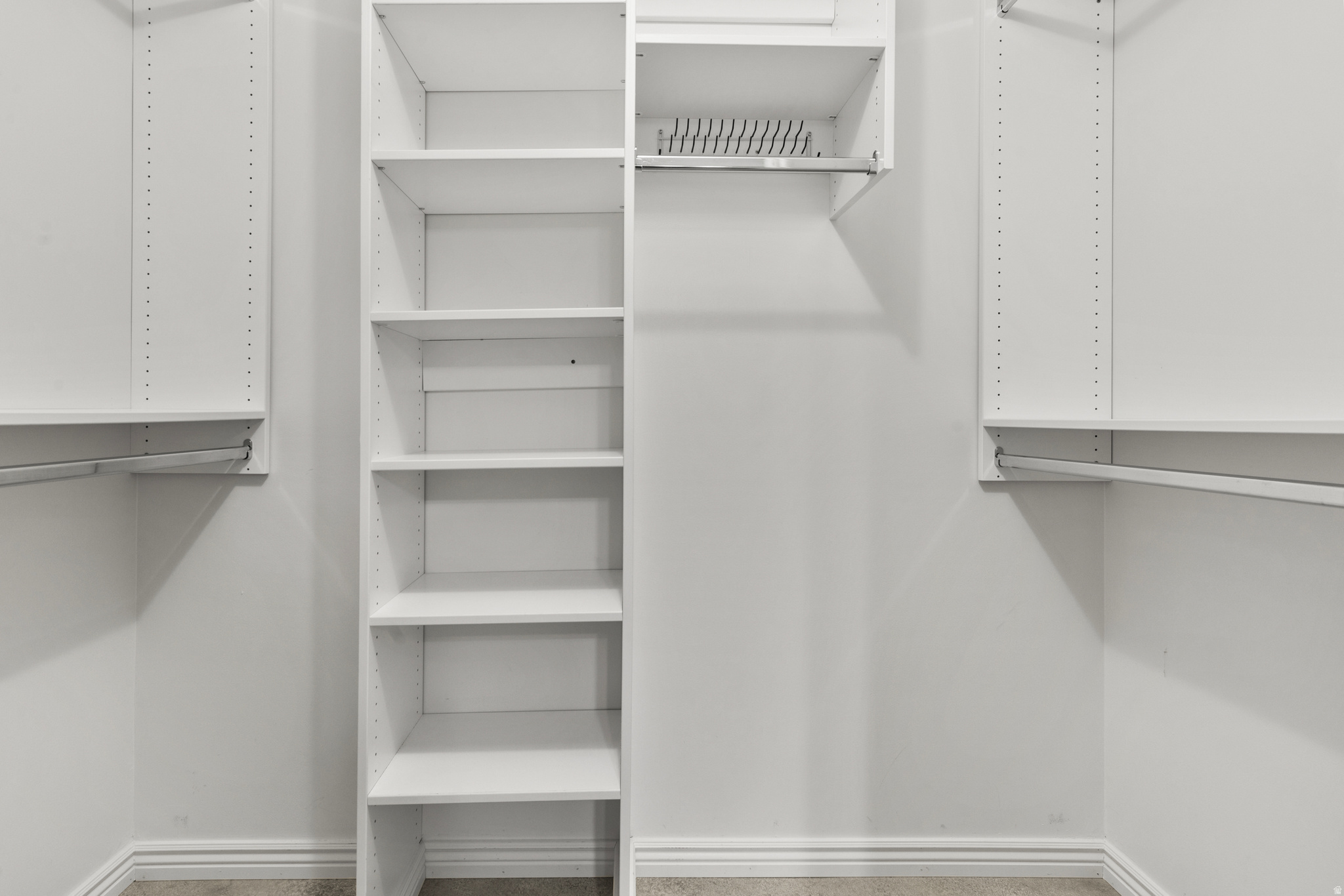 MOUNTAIN VIEW RETIREMENT COMMUNITY - Residential Income