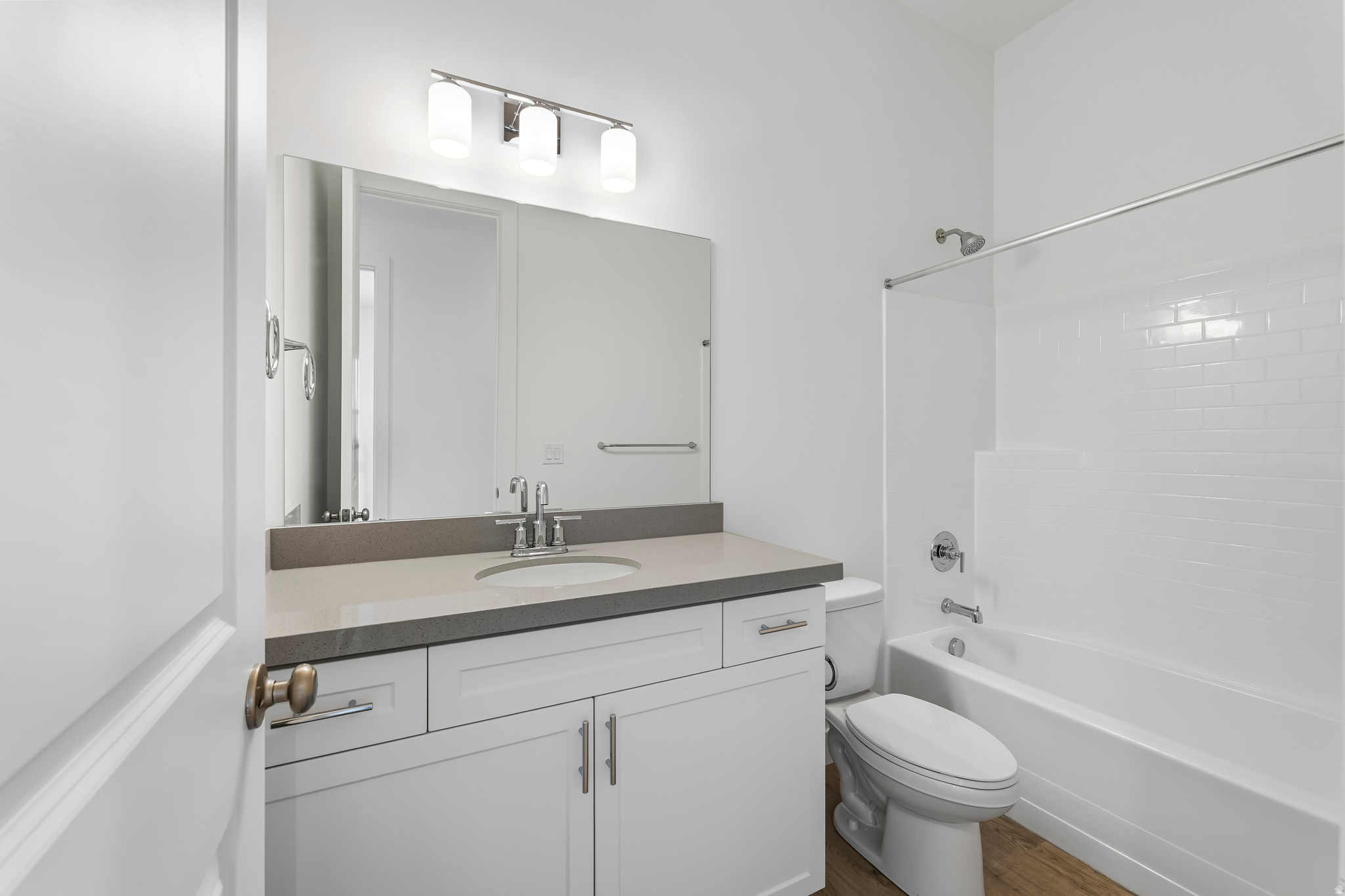 BRISTOL FARMS - Residential