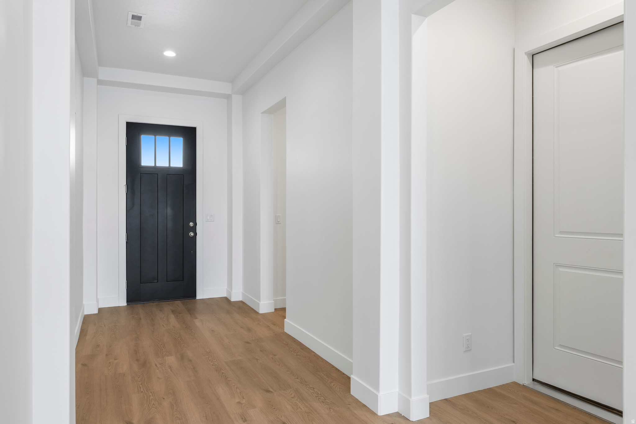 BRISTOL FARMS - Residential