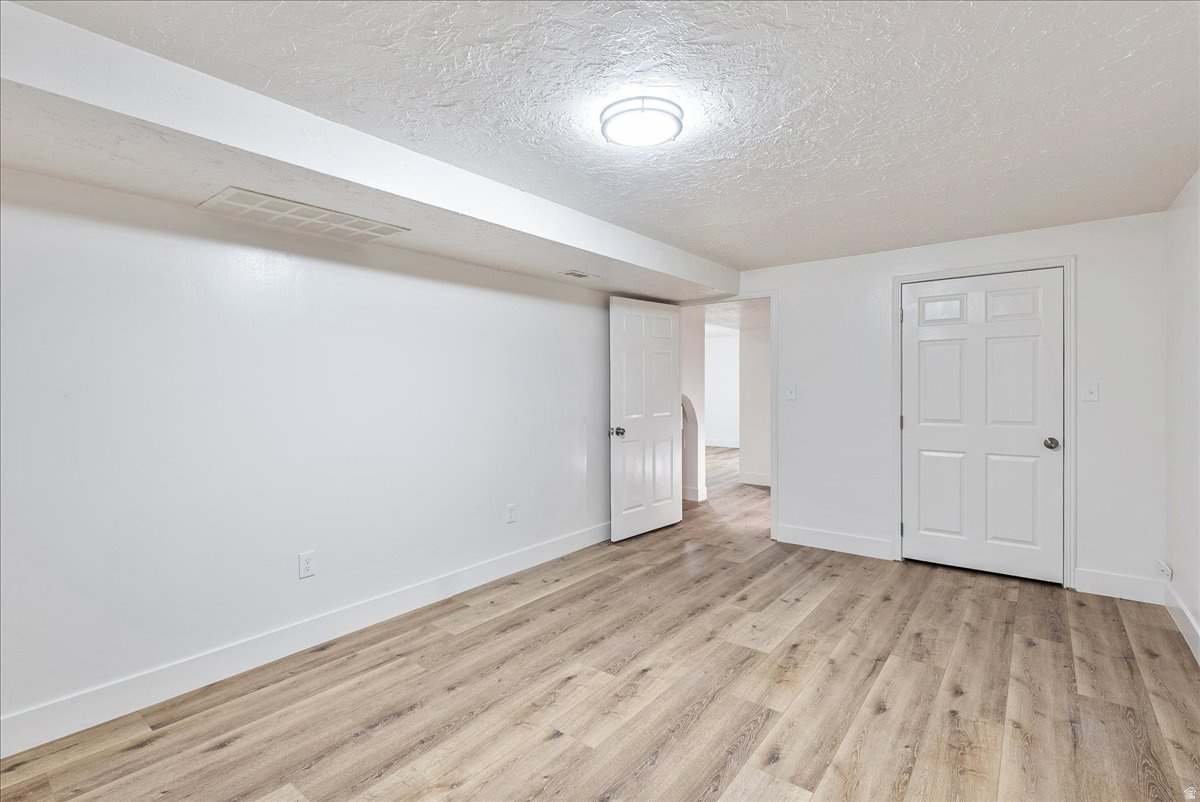 ROCHELLE PARK - Residential