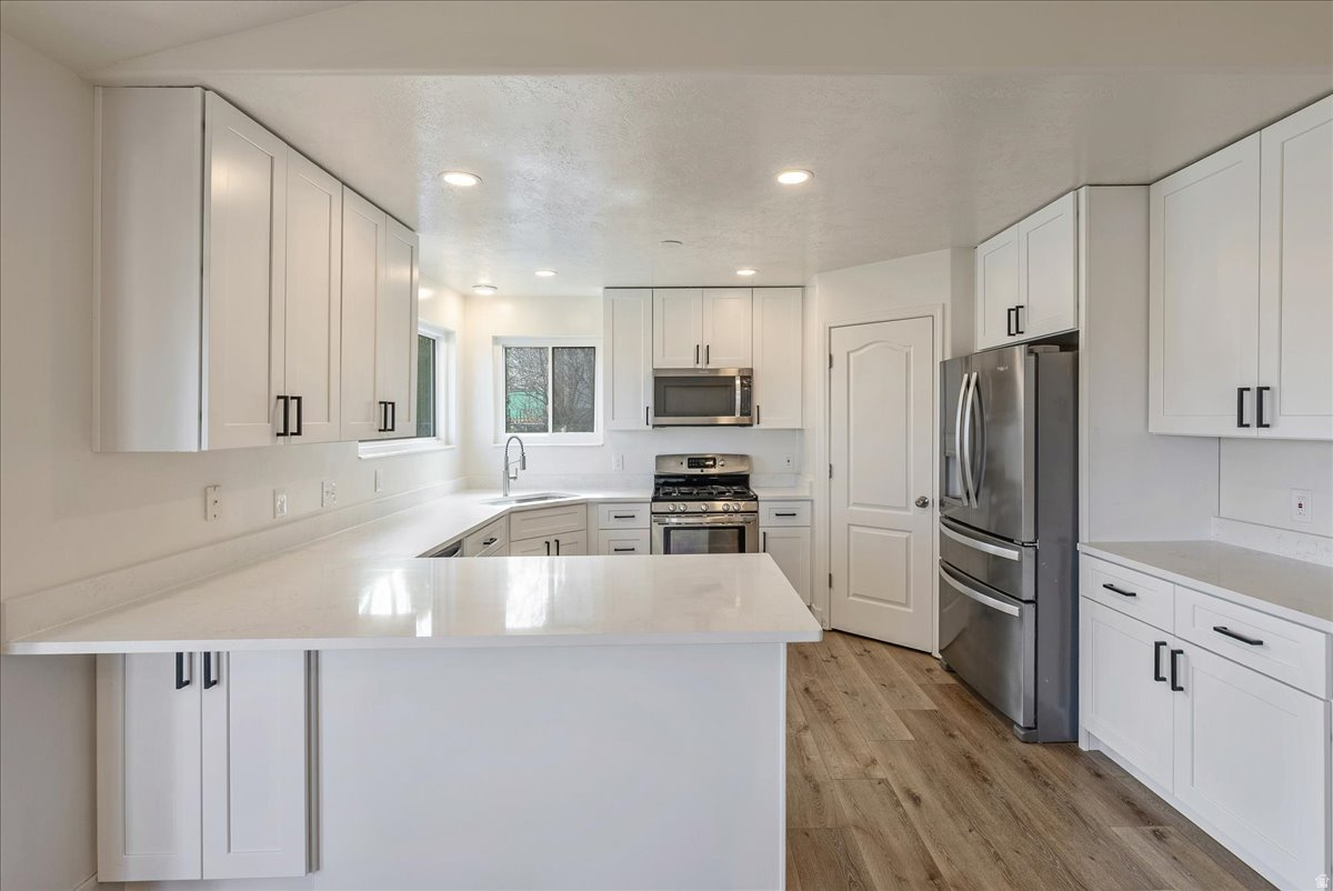 ROCHELLE PARK - Residential