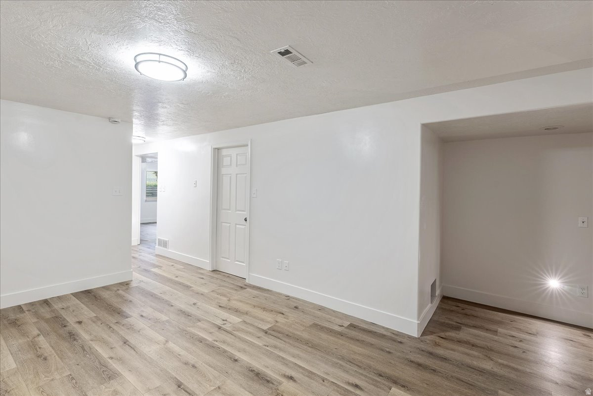 ROCHELLE PARK - Residential