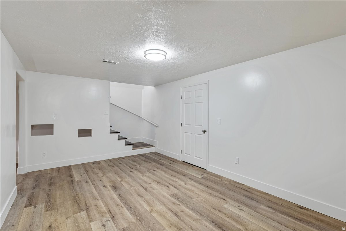 ROCHELLE PARK - Residential