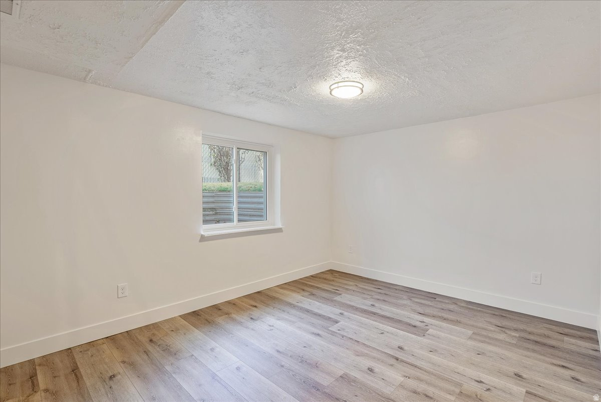 ROCHELLE PARK - Residential