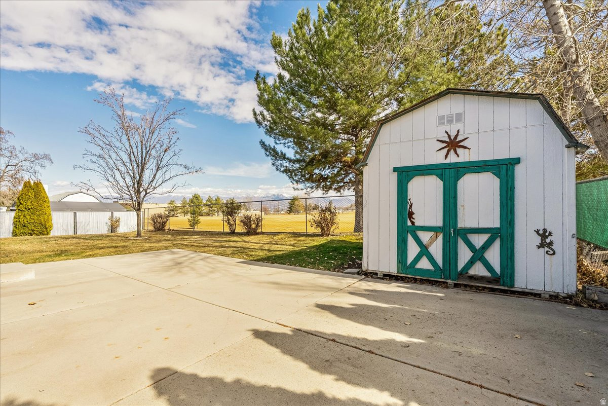 ROCHELLE PARK - Residential