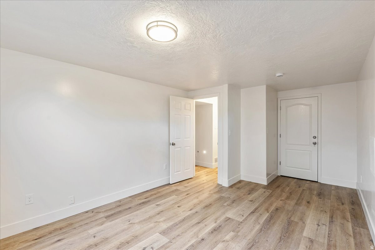 ROCHELLE PARK - Residential