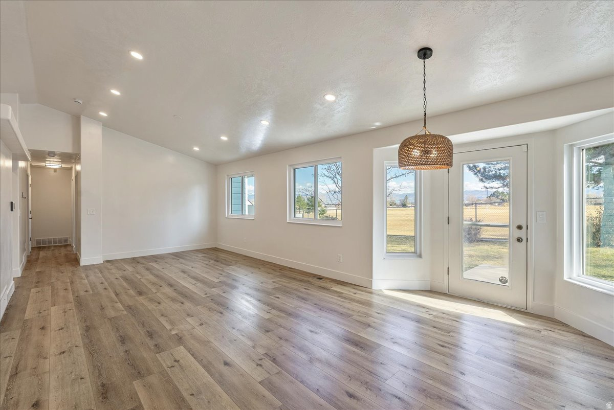 ROCHELLE PARK - Residential