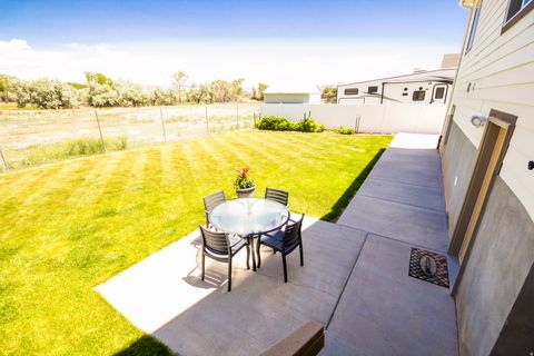 Tiny photo for 406 W 3775 S, Vernal, UT 84078 (MLS # 2126694)