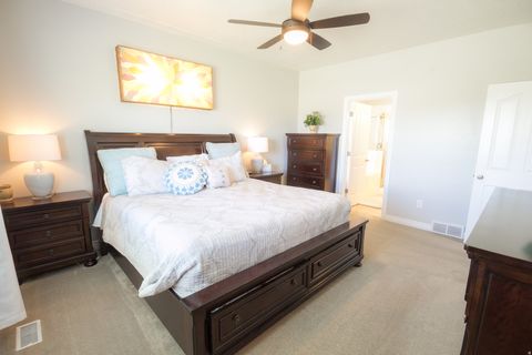 Tiny photo for 406 W 3775 S, Vernal, UT 84078 (MLS # 2126694)