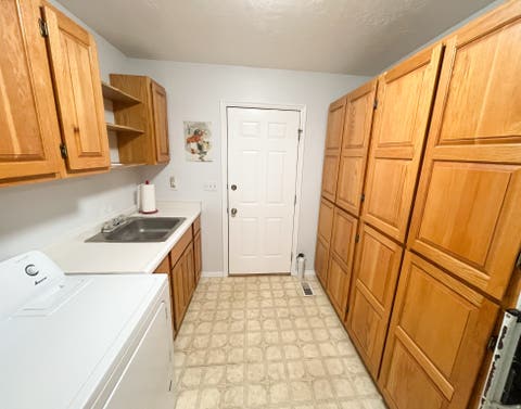 Tiny photo for 637 S 960 W, Richfield, UT 84701 (MLS # 2166603)