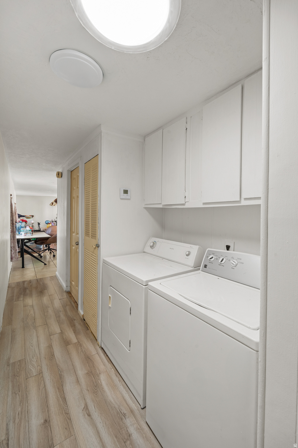 LAMPLIGHTER ESTATES MOBILE HOME PARK - Residential