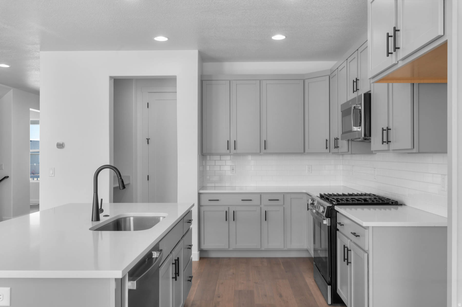 CRANEFIELD EST COLLECTION 1605 - Residential