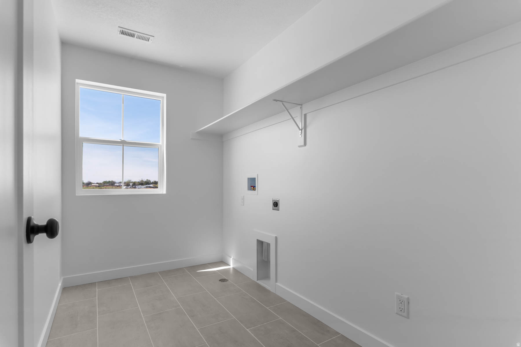 CRANEFIELD EST COLLECTION 1605 - Residential