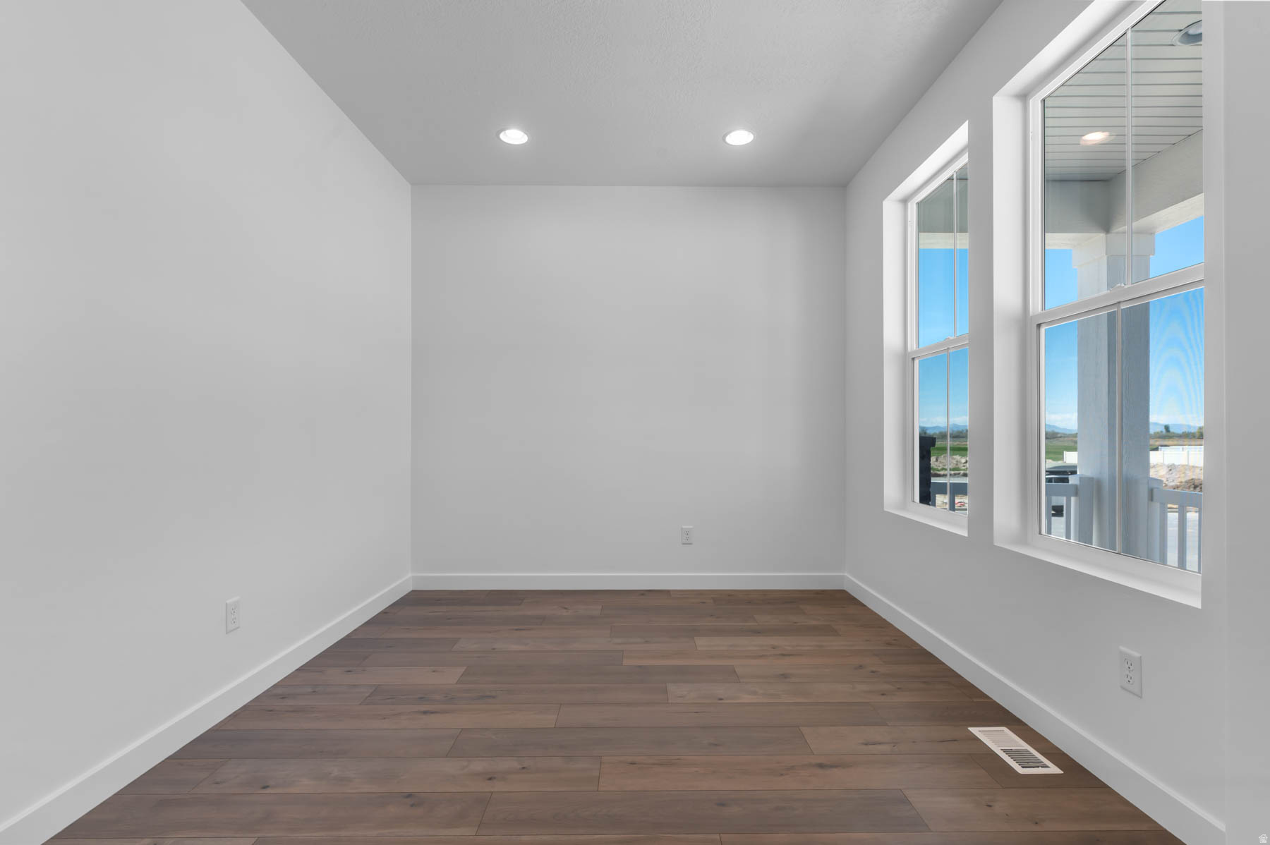 CRANEFIELD EST COLLECTION 1605 - Residential